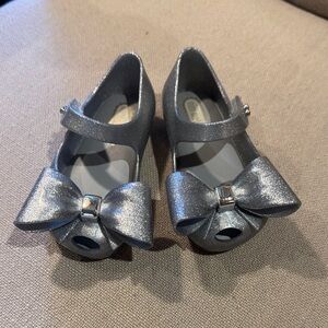 Mini Melissa Sparkling Silver Dress Shoes with Bow